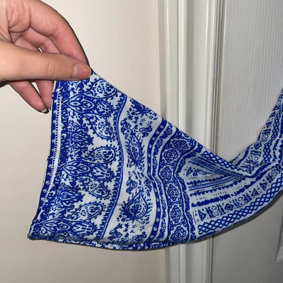 Blue and White Patterned Dress/Bathing Suit Cover Up - Picture 5 of 6